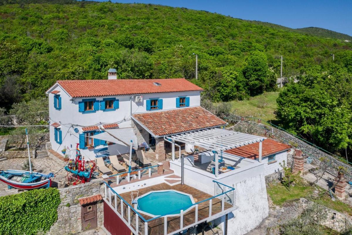 Crni In Crni - Haus Fuer 6 Personen Villa Labin  Exteriör bild