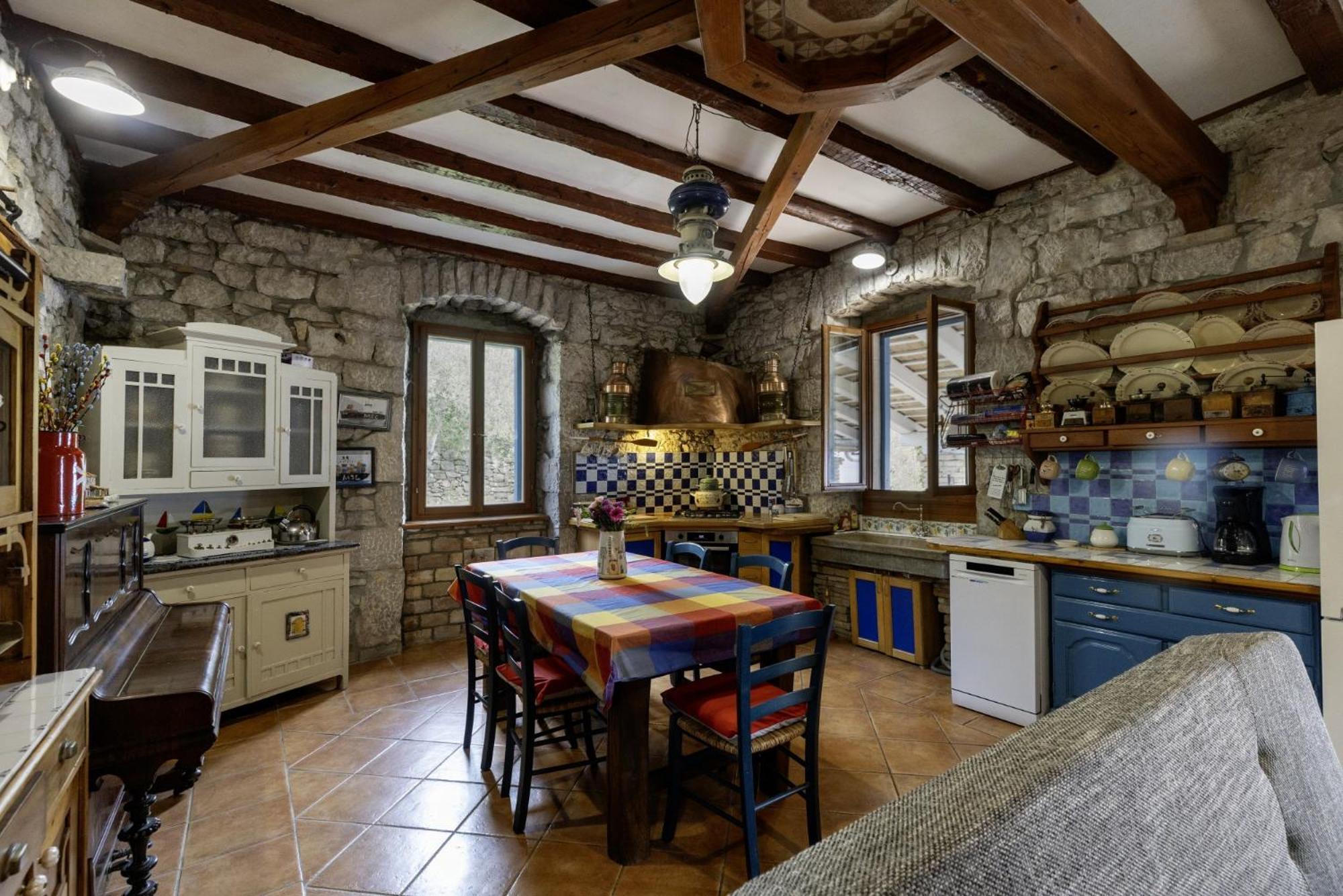 Crni In Crni - Haus Fuer 6 Personen Villa Labin  Exteriör bild