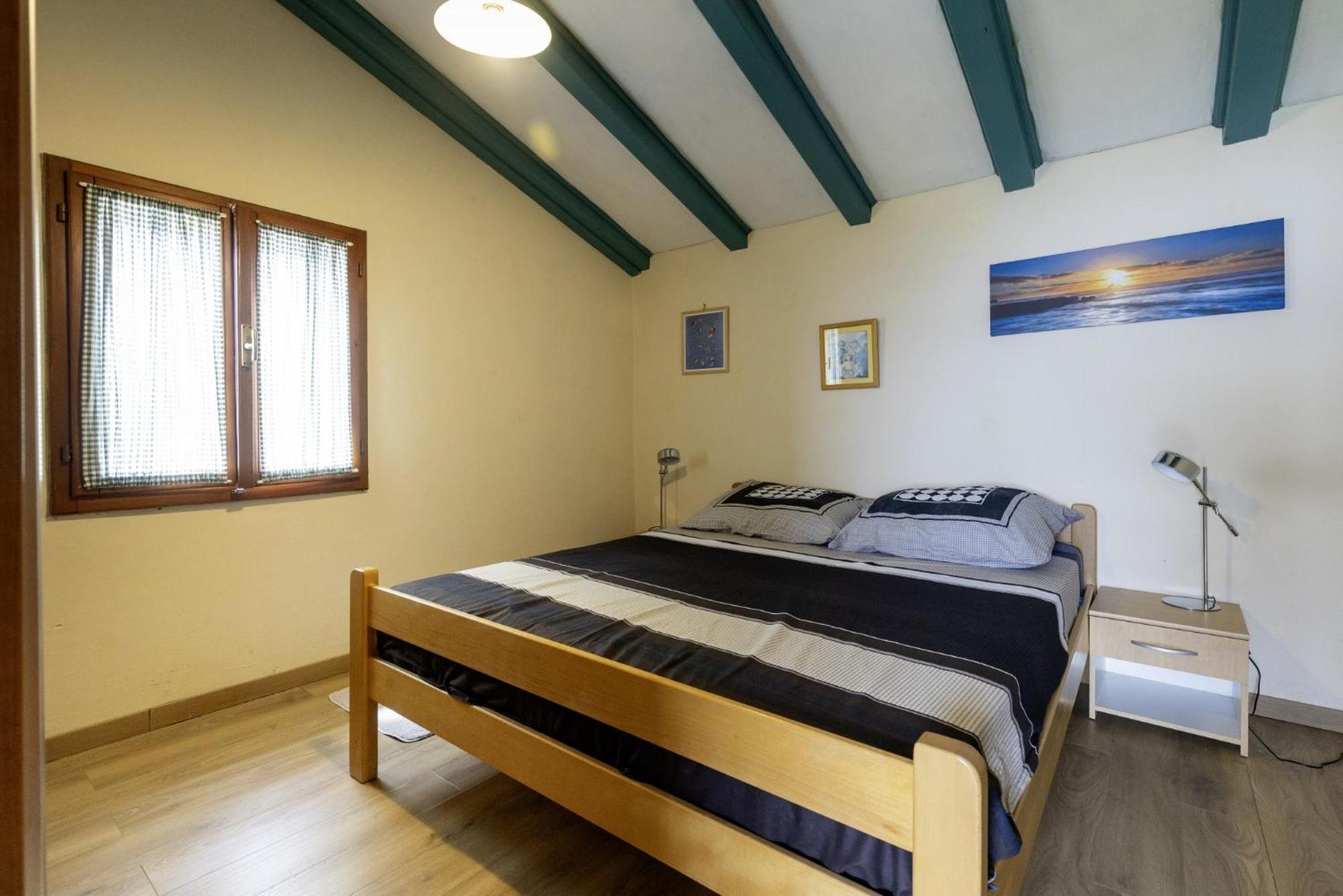 Crni In Crni - Haus Fuer 6 Personen Villa Labin  Exteriör bild