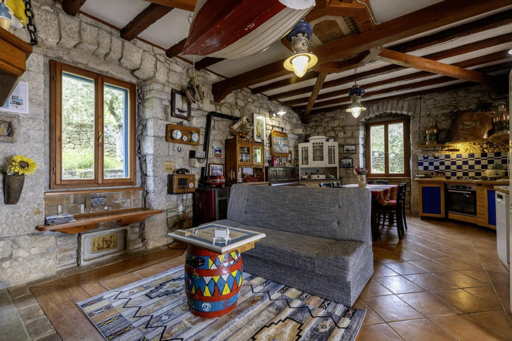 Crni In Crni - Haus Fuer 6 Personen Villa Labin  Exteriör bild